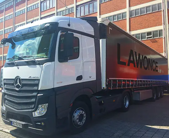 Lkw von Lawonce Logistics