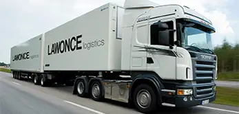 Palettentransport mit Hebebühne – Lawonce Logistics
